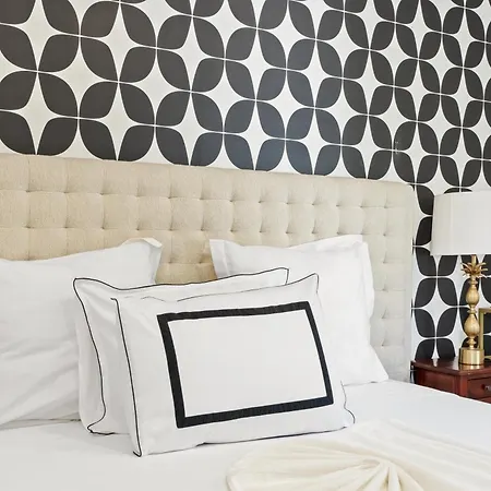 Vintage Senses Residences